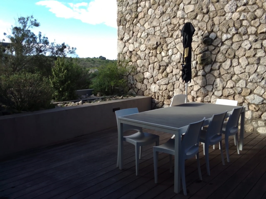 To Let 3 Bedroom Property for Rent in Shark Bay Estate Western Cape